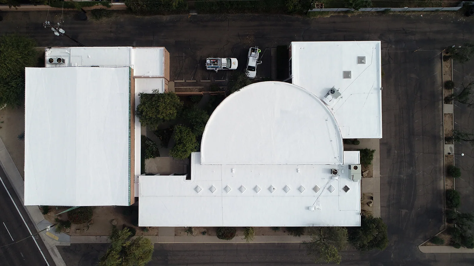 Roof Renewal Decisions and Work Planning in Clovis, CA Roof Renewal Decisions and Work Planning in Clovis, CA